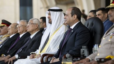 رئيس الدولة ونظيره المصري يشهدان حفل تخريج دفعة جديدة من الأكاديمية والكليات العسكرية المصرية