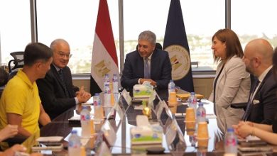 وزير السياحة يبحث مع مستشار أمين الأمم المتحدة تعزيز أوجه التعاون