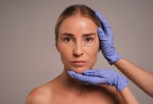 أبرز اتجاهات جراحة التجميل في عام 2025 مع طبيب التجميل إبراهيم الأشقر