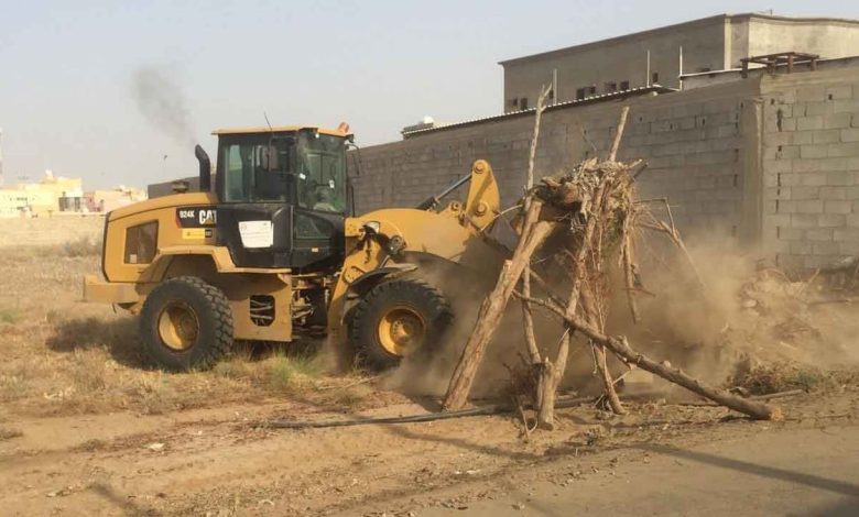 أمانة الرياض تكثف جهودها لإزالة مظاهر الأنشطة المؤقتة المخالفة بالعاصمة