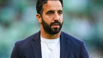 أموريم يشيد بأداء مزراوي ويطالب لاعبي اليونايتد بالشجاعة أمام أرسنال