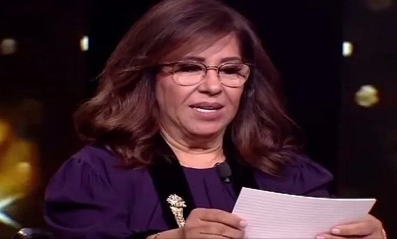 ليلى عبد اللطيف تتصدر التريند بمصر