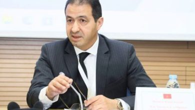الزروالي يشيد بتدبير المغرب للحدود
