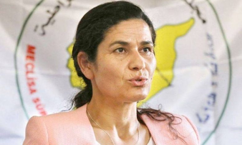 رئيسة الشؤون الخارجية لـ"قسد" تعترف بالتواصل المباشر مع الاحتلال