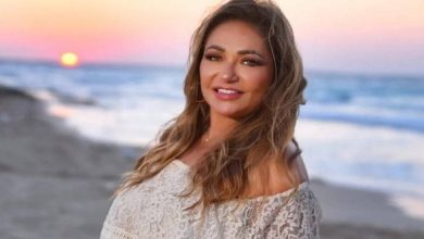 ليلى علوي تغادر الموسم السينمائي بسبب ضعف إيرادات فيلمها