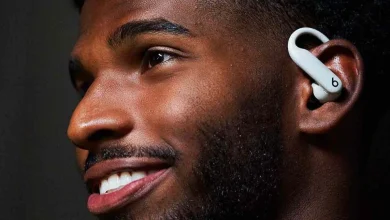أبل تُطلق سماعة Powerbeats Pro 2 بتصميم محسن وميزة قياس نبضات القلب!