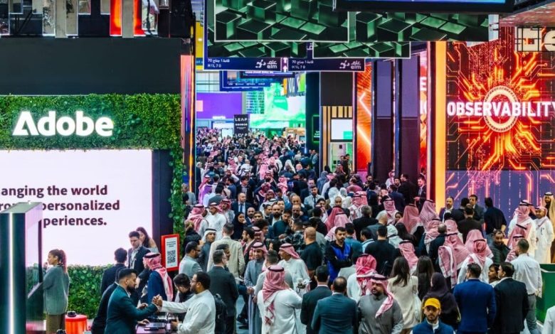 في اليوم الأول من مؤتمر “ليب 2025”.. حوارات ثرية عن دور الذكاء الاصطناعي في التحولات الكبرى