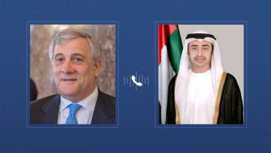 عبدالله بن زايد ووزير الخارجية الإيطالي يبحثان تعزيز علاقات التعاون