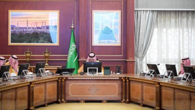 أمير المدينة المنورة يرأس اجتماع لجنة الحج والزيارة بالمنطقة - أخبار السعودية