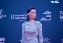 إطلالات النجمات في مهرجان أفلام السعودية 2025.. ألوان هادئة وطابع رومانسي بإمتياز