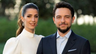 الأمير الحسين والأميرة رجوة مع ابنتهما الأميرة إيمان في زيارة خاصة لمملكة البحرين