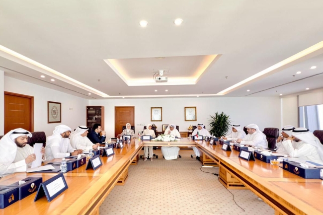 الجلال يعلن عن مواعيد التقديم لمؤسسات التعليم العالي والبعثات للعام الدراسي 2025-2026