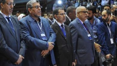 مقرب من الرميد يستغرب إقحام اسمه بخصوص حضور مؤتمر « البيجيدي »