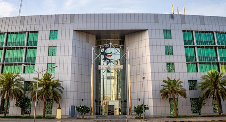 «هيئة الصناعة» لـ المنشآت الصناعية: إيقاف العمل خلال ساعات الذروة