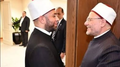 وزير الأوقاف يهنئ الدكتور شوقي علام بتعيينه عميدًا للمعهد العالي للدراسات الإسلامية