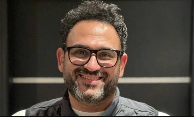 أكرم حسني يكشف لـ «عكاظ» تفاصيل فيلمه الجديد «زوجة رجل مش مهم» - أخبار السعودية