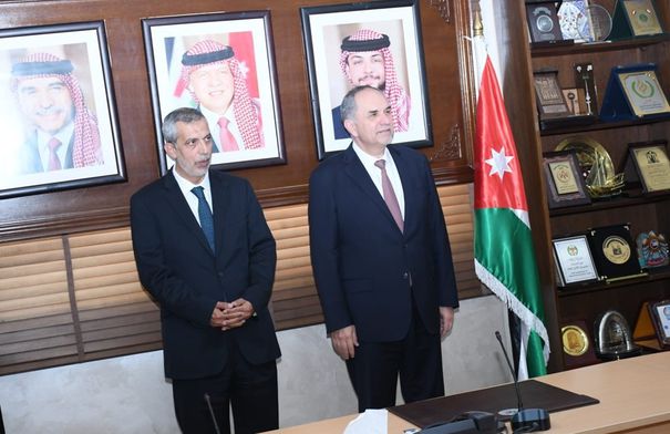 46 محاميا جديدا يؤدون اليمين القانونية أمام وزير العدل...