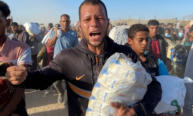 9 قتلى و60 جريحاً بنيران إسرائيلية قرب مراكز المساعدات برفح