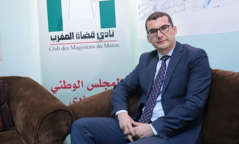 رئيس نادي القضاة ينوه بروح التعاون