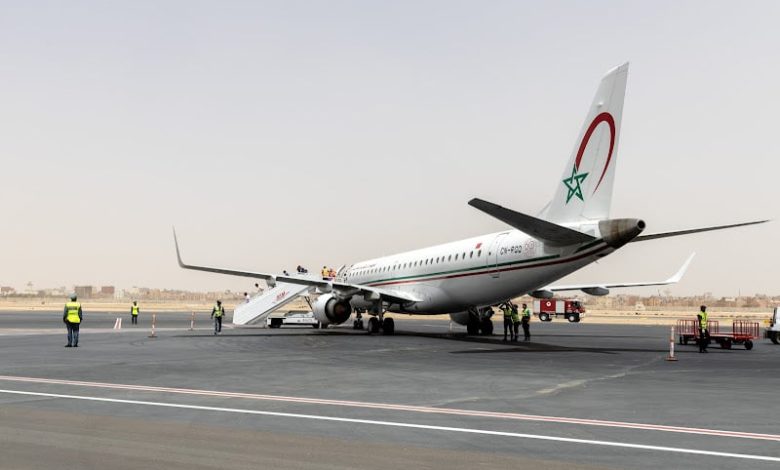 تجديد مطلب فتح خط جوي مباشر