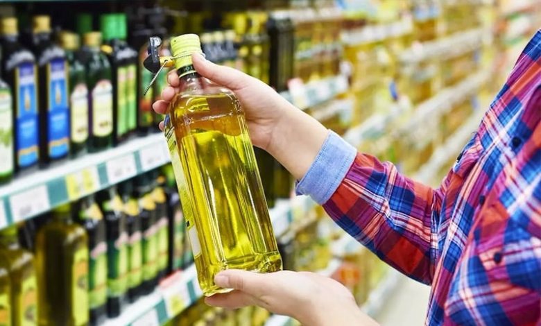 أسعار زيت الزيتون بأسواق المغرب تواصل الارتفاع رغم عمليات الاستيراد
