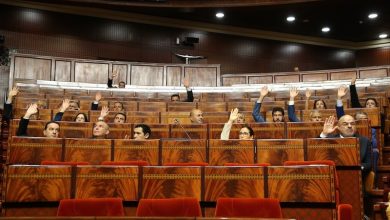 الأغلبية بمجلس النواب تؤازر الوزير وهبي لإخراج مشروع المسطرة الجنائية