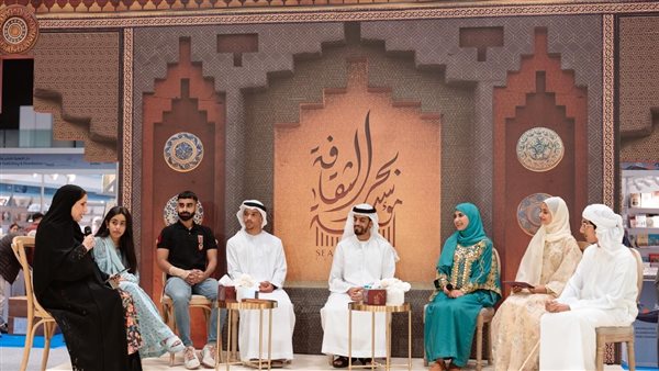 أطفال الإمارات يرسمون ملامح الغد من جناح بحر الثقافة