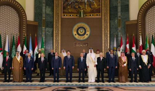 أمير قطر: نأمل أن تنعكس مخرجات وقرارات قمة بغداد في تعزيز تضامننا العربي