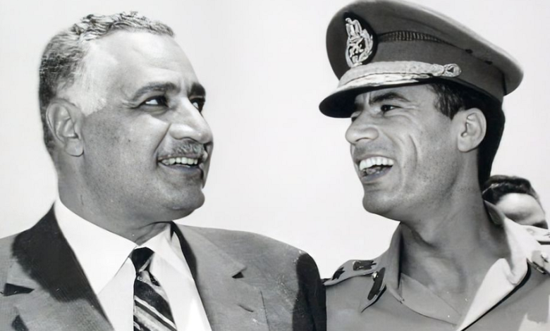 أول تعليق من نجل عبد الناصر على حديثه المسرب مع القذافي (فيديو)
