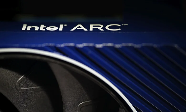 إنتل تثير الجدل: هل يُفاجئنا كارت Arc B770 في معرض Computex؟