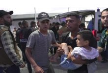 استشهاد 50 فلسطينيًا في غارات إسرائيليه على غزه منذ منتصف الليل وطواقم الانقاذ تواصل عملها