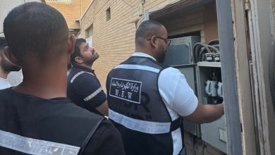 البلدية: قطع الكهرباء عن 5 عقارات لسكن العزاب في الرميثية وسلوى والسالمية