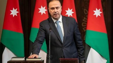 الحكومة تدين الانتهاكات الإسرائيلية في المسجد الأقصى...