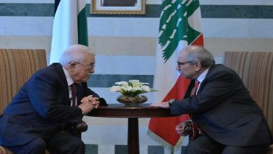 الرئيس نواف سلام يستقبل محمود عباس ويؤكدان على السيادة اللبنانية ورفض التوطين ودعم لوقف الحرب على غزة