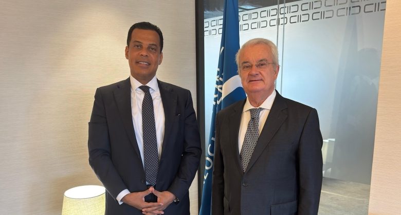 السفير الهزيم يبحث التعاون مع مركز الحوار العالمي في «لشبونة»