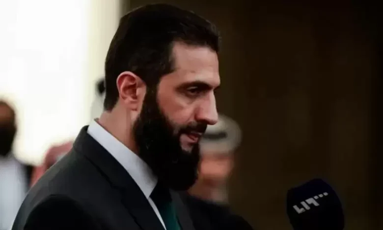 الشرع في أول مقابلة مع صحيفة يهودية صهيونية: نريد شراكة أمنية مع "إسرائيل" وترامب رجل سلام