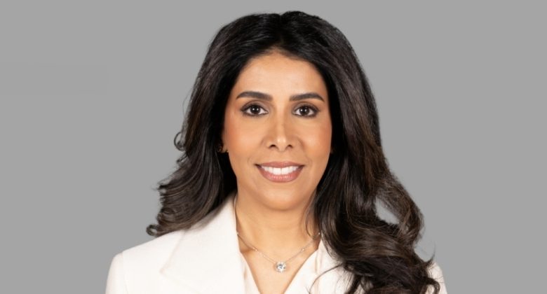 المشعان زارت ميناء حمد و«الترمنل»
