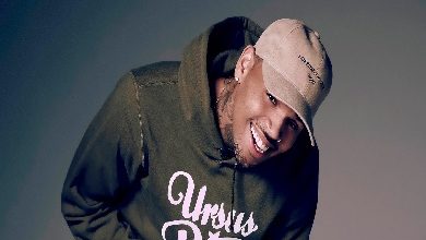 المغني كريس براون يواجه اتهامات بالاعتداء في المملكة المتحدة