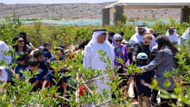 بالفيديو والصور.. سعود بن صقر يلتقي طلبة الصف الأول في أكاديمية رأس الخيمة