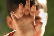 بلاغات ضد صاحب كشك باغتصاب 3 أطفال وتصويرهم بكفر الدوار