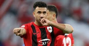 بلال: تريزيجيه صفقة الموسم للأهلي.. ورواتب اللاعبين في مصر «مذهلة»