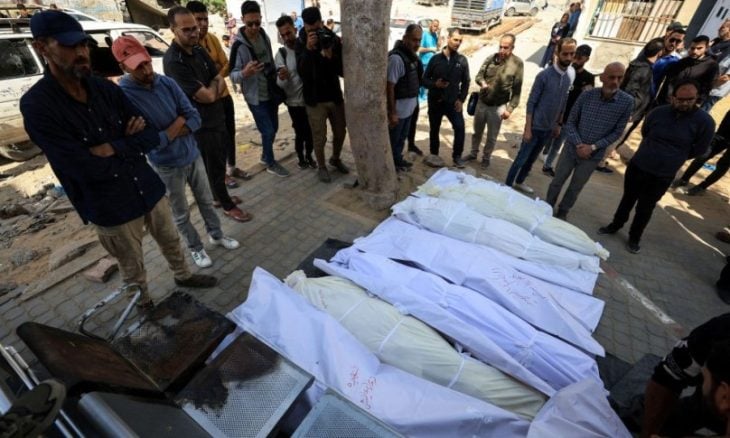 بمجازر إسرائيلية.. استشهاد 65 فلسطينيا وإصابة وفقدان آخرين في قطاع غزة