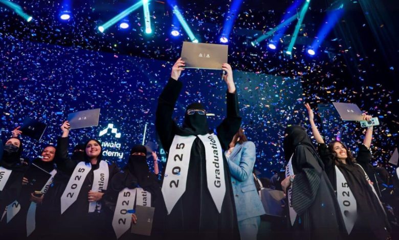 تعزيز المواهب الرقمية.. تخرج 196 مطوّرة سعودية من أكاديمية مطوري آبل