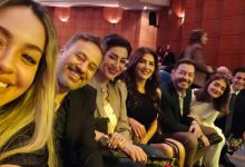 تكريم إيهاب فهمي من مدارس طيبة عن دور عبد العاطي في مسلسل إش إش