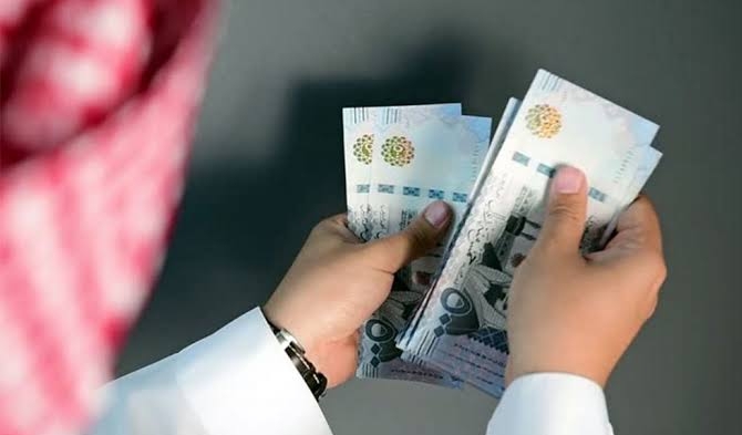 تمويل سريع خلال 15دقيقة بدون تحويل الراتب وبفترة سداد مرنة حتى 24 شهر