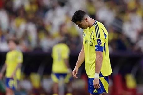جماهير الهلال السعودي ترفض ضم رونالدو وتطلق وسما غاضبا