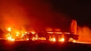 حريق في المنيل يلتهم مسطحات خضراء على الكورنيش