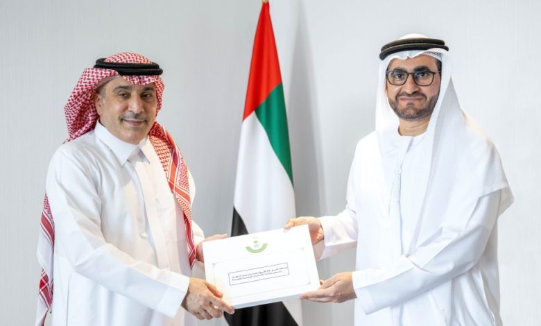 رئيس الدولة يتلقى دعوة من خادم الحرمين لحضور القمة الخليجية - الأميركية في الرياض