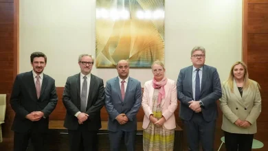 رئيس الوزراء اليمني يبحث مع الاتحاد الأوروبي الأولويات ومستقبل الشراكة