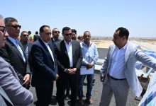 رئيس الوزراء يتابع موقف المشروعات الجارية بمنطقة الحزام الأخضر في 6 أكتوبر